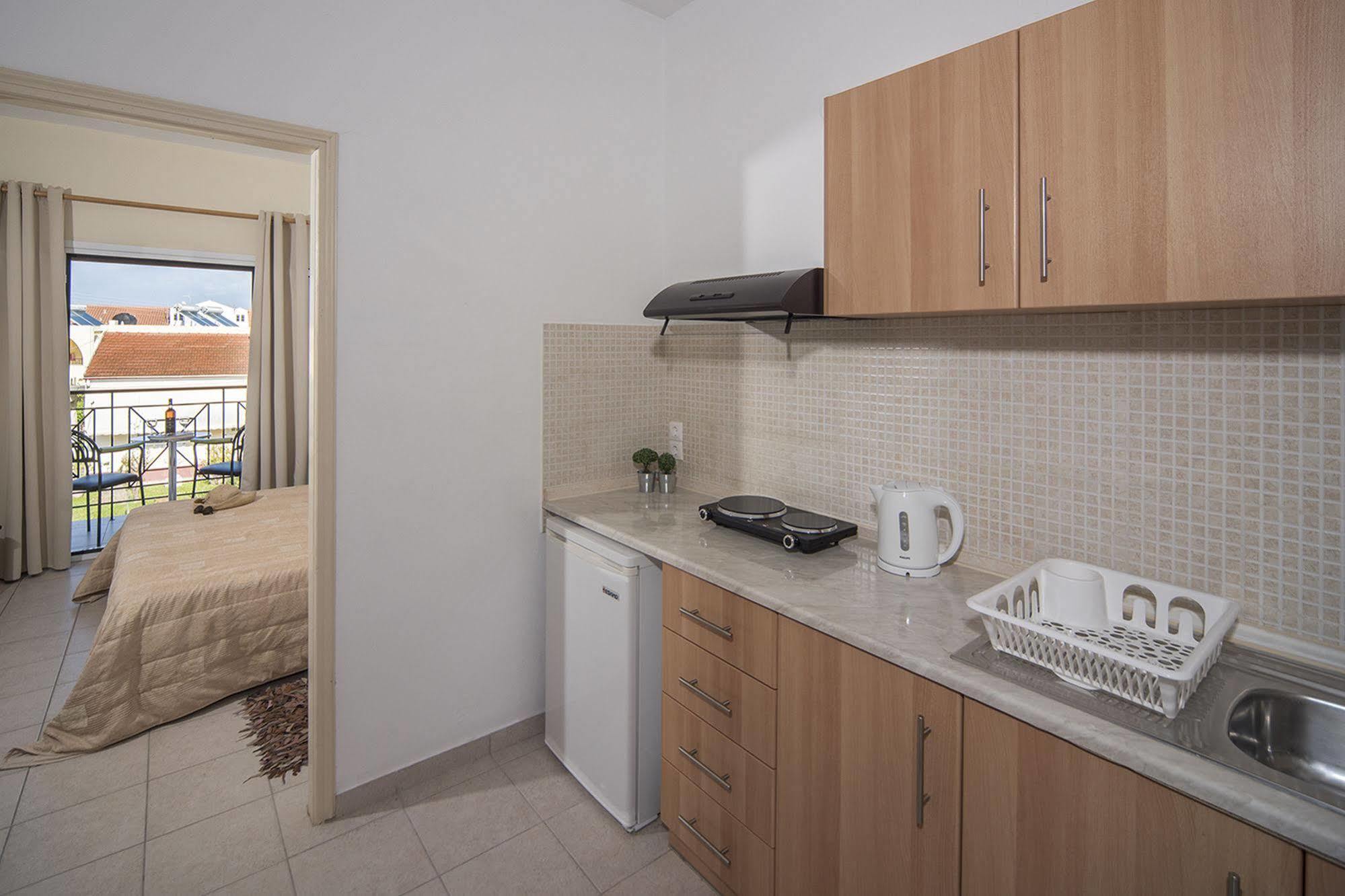 Metaxa Apartments Kavos Luaran gambar