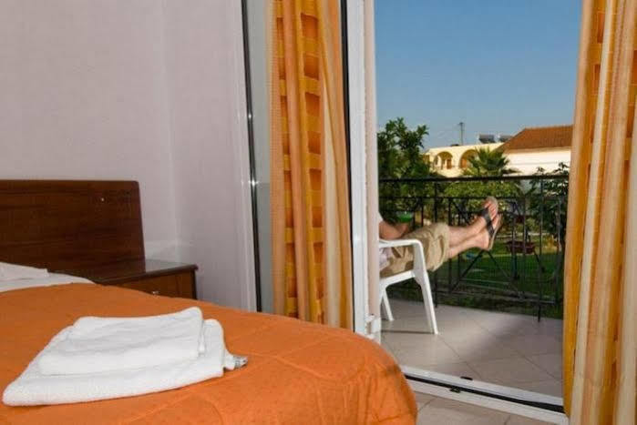 Metaxa Apartments Kavos Luaran gambar